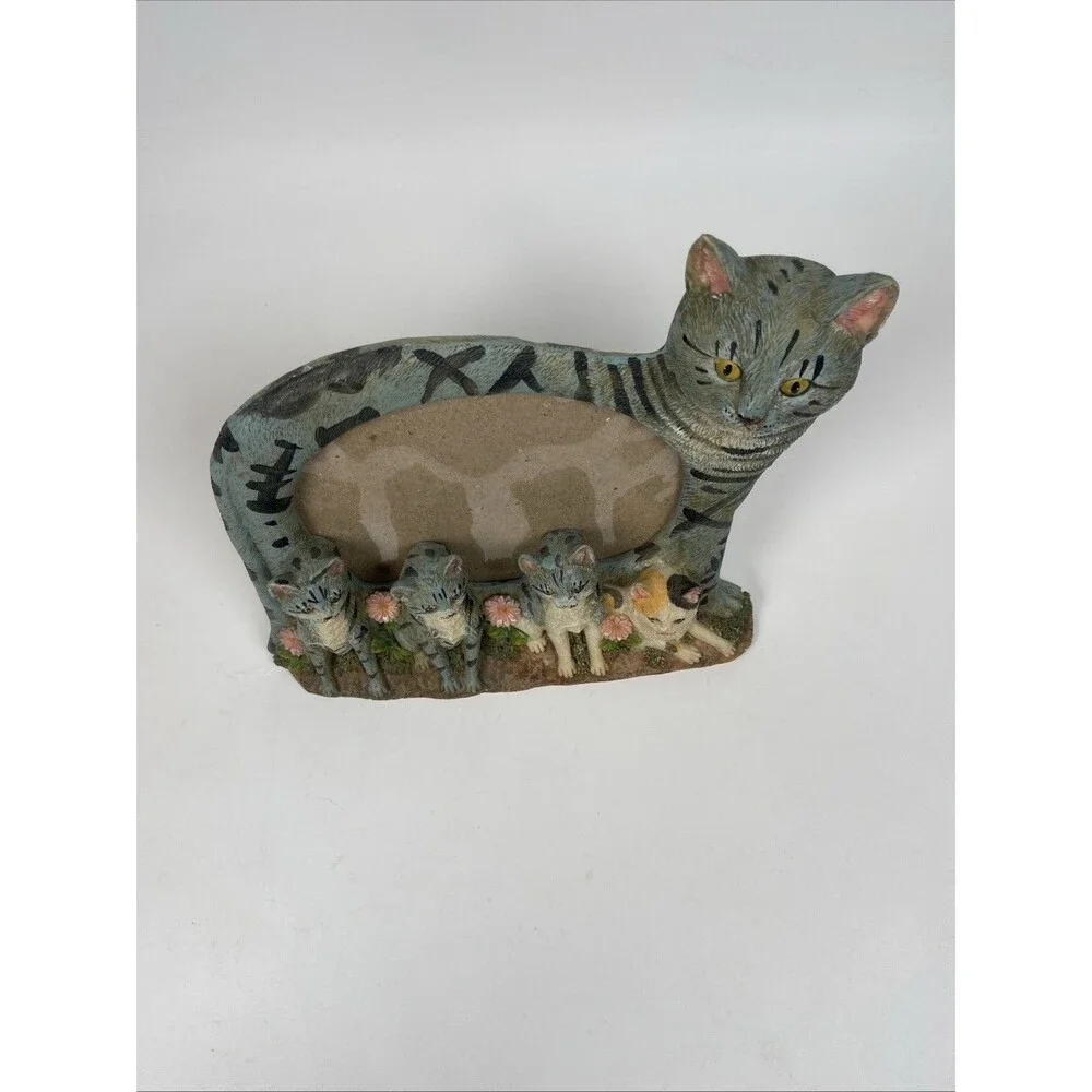 3D Tabby Calico Cat With Kittens 4 X 6” Photo Picture Frame